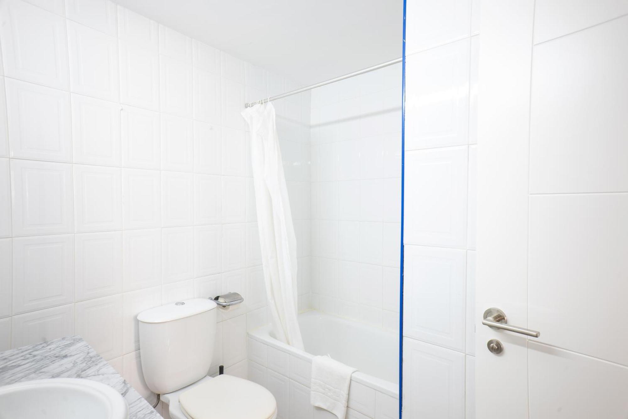 Apartamentos El Velero Torremolinos Zimmer foto