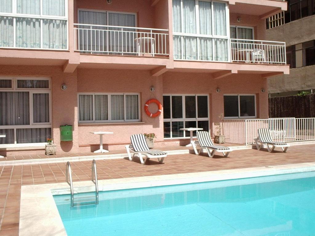 Apartamentos El Velero Torremolinos Exterior foto